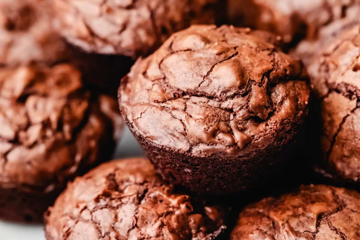 A plate of Brownie Bites.