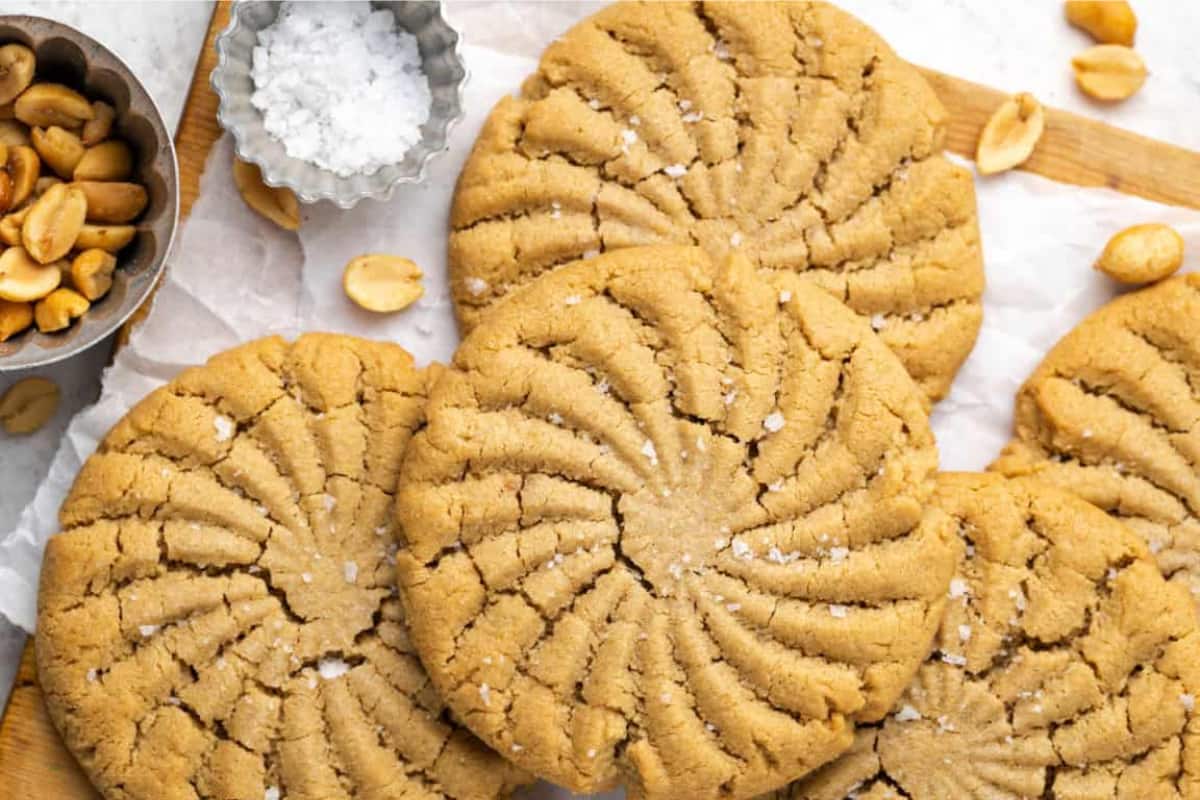A plate of Gluten Free Peanut Butter Cookies.