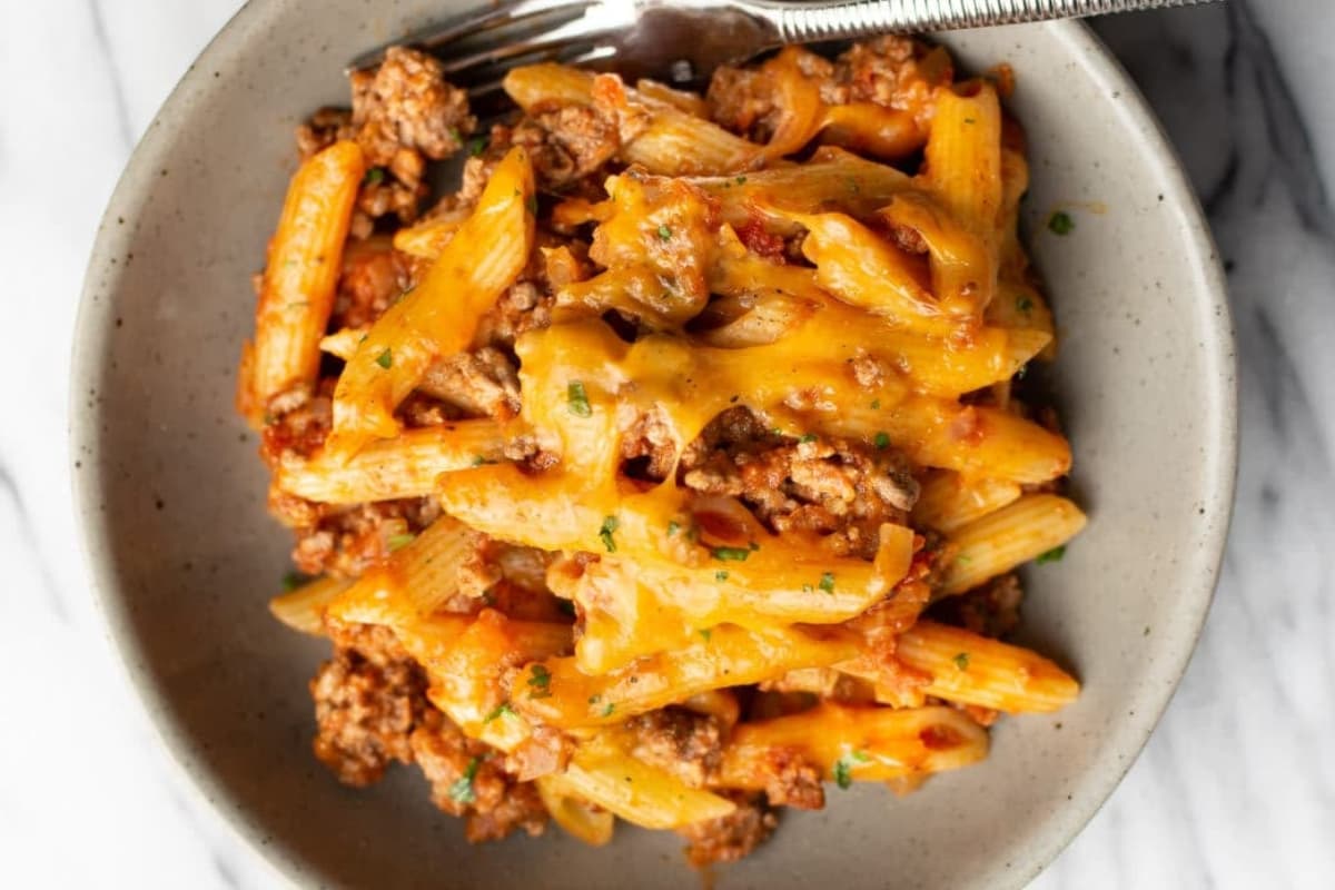 A bowl of Simple Ground Beef Casserole.