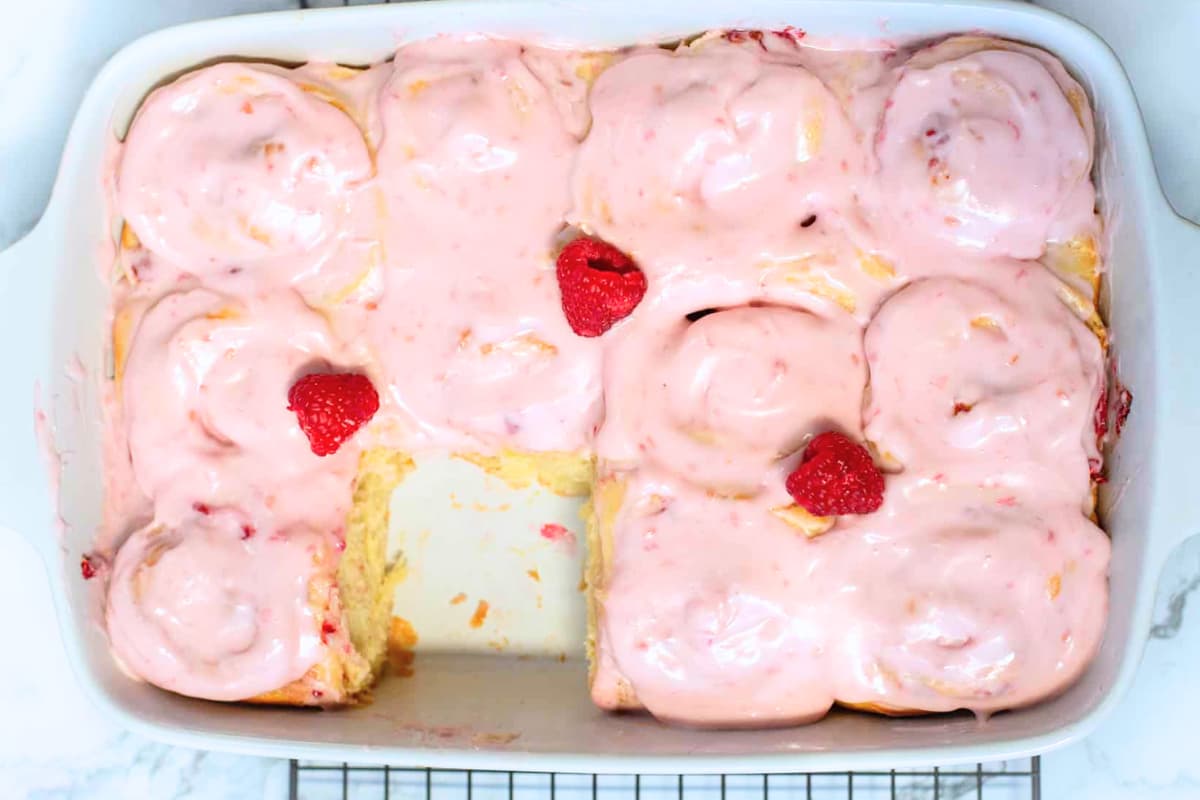 A dish of Lemon Raspberry Sweet Rolls.