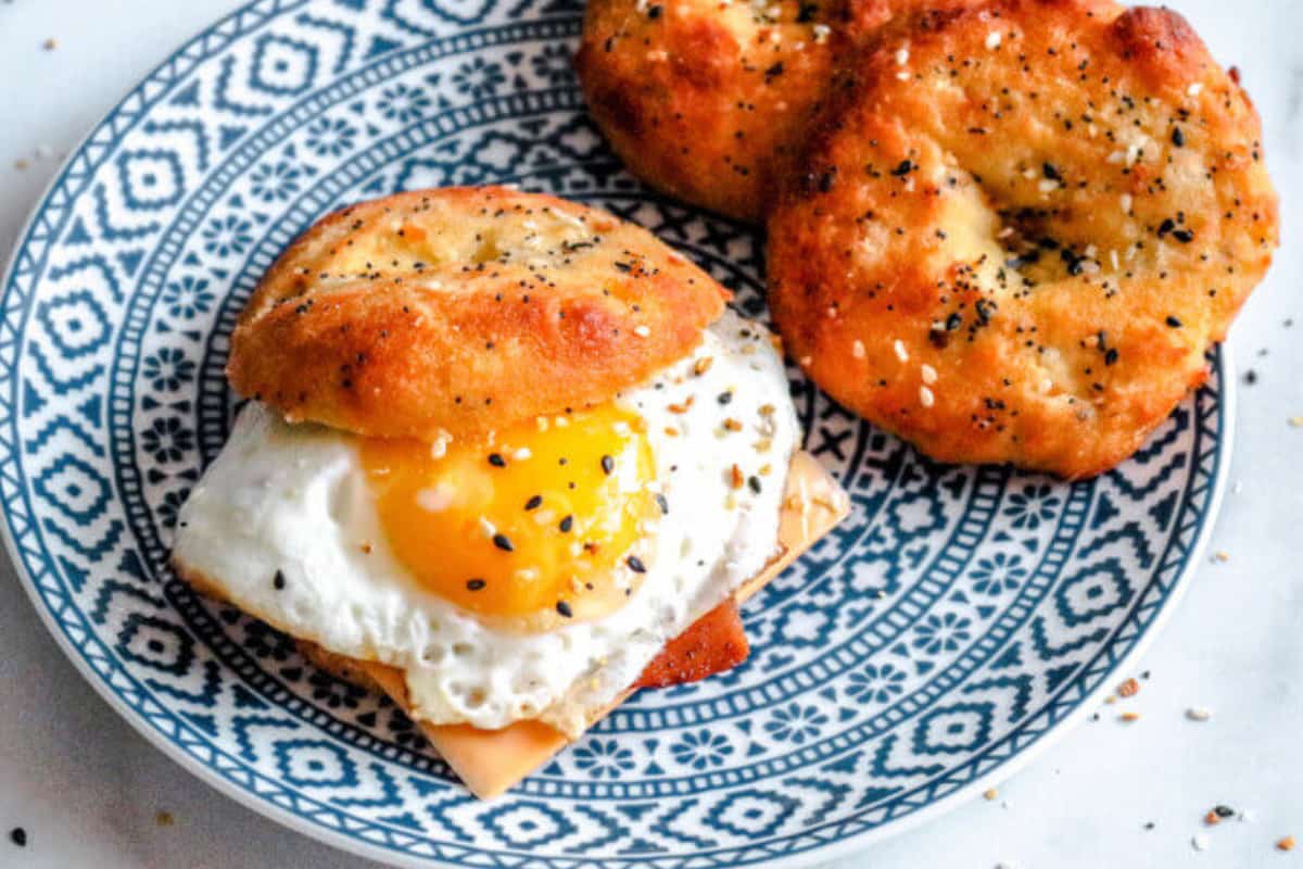 A plate of low carb bagels.