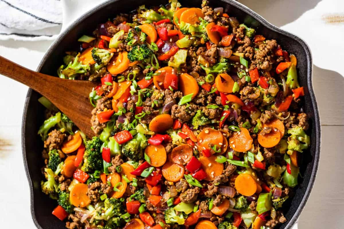 A dish of Ground Beef Stir Fry.
