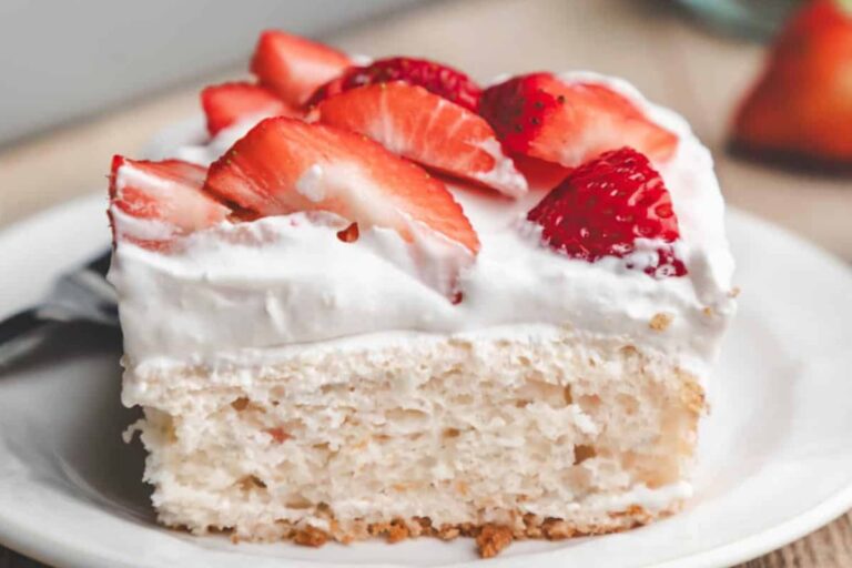 A plate of Strawberry Yogurt Cake.