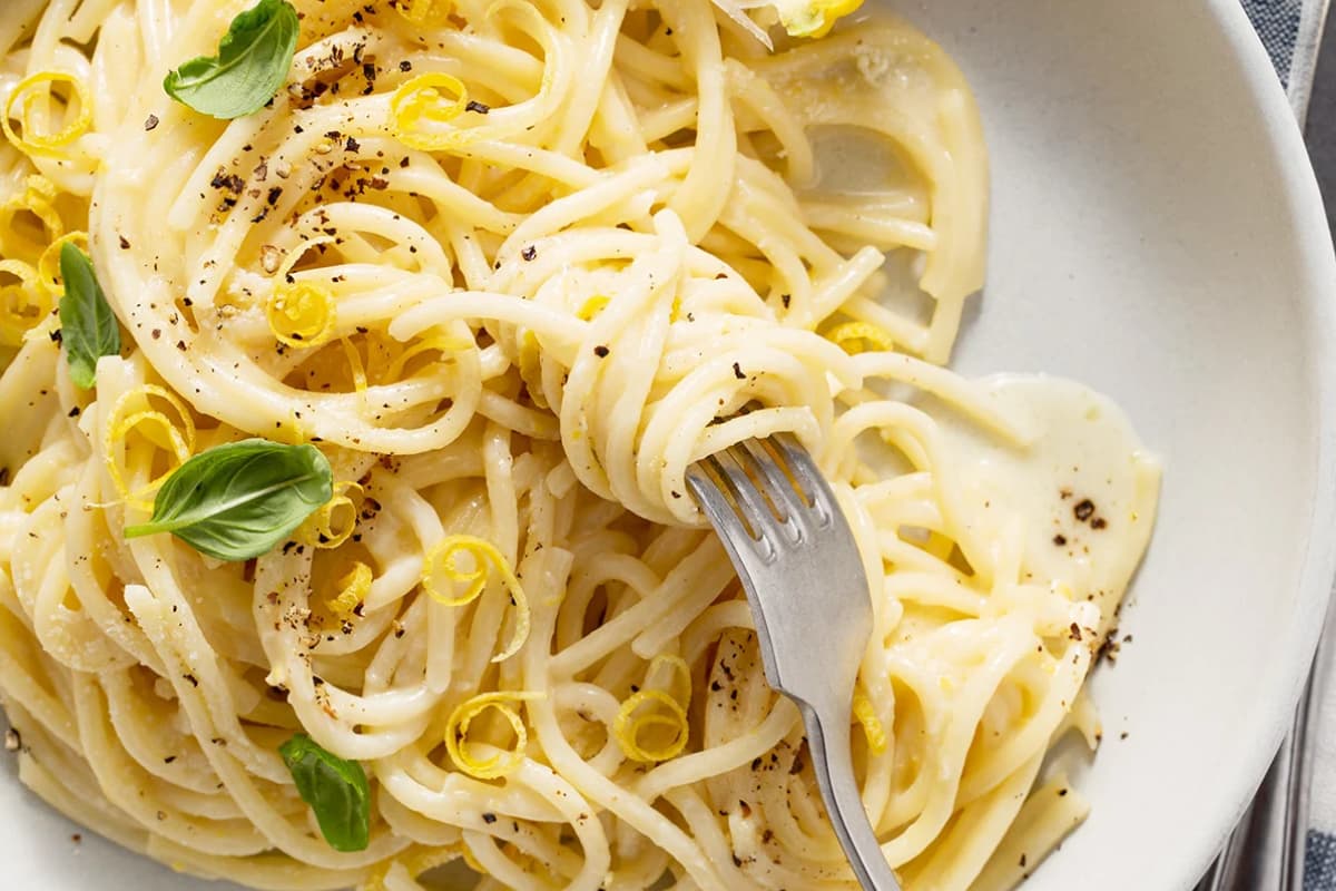 A plate of Spaghetti al Limone.