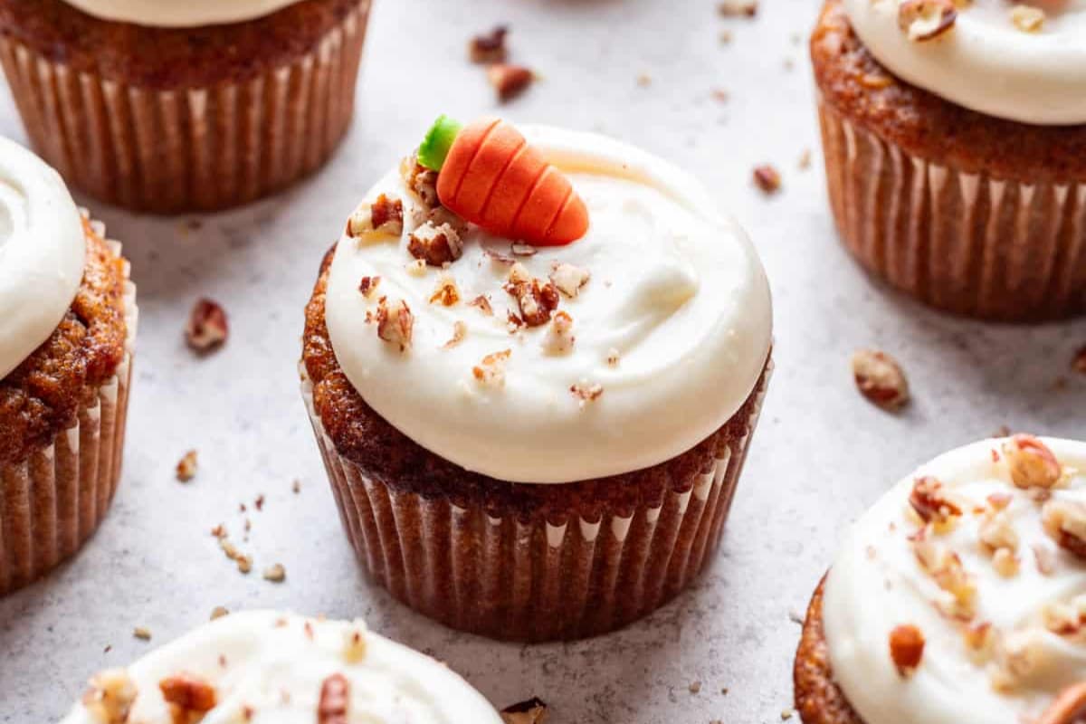 A plate of Carrot Cake Cupcakes.