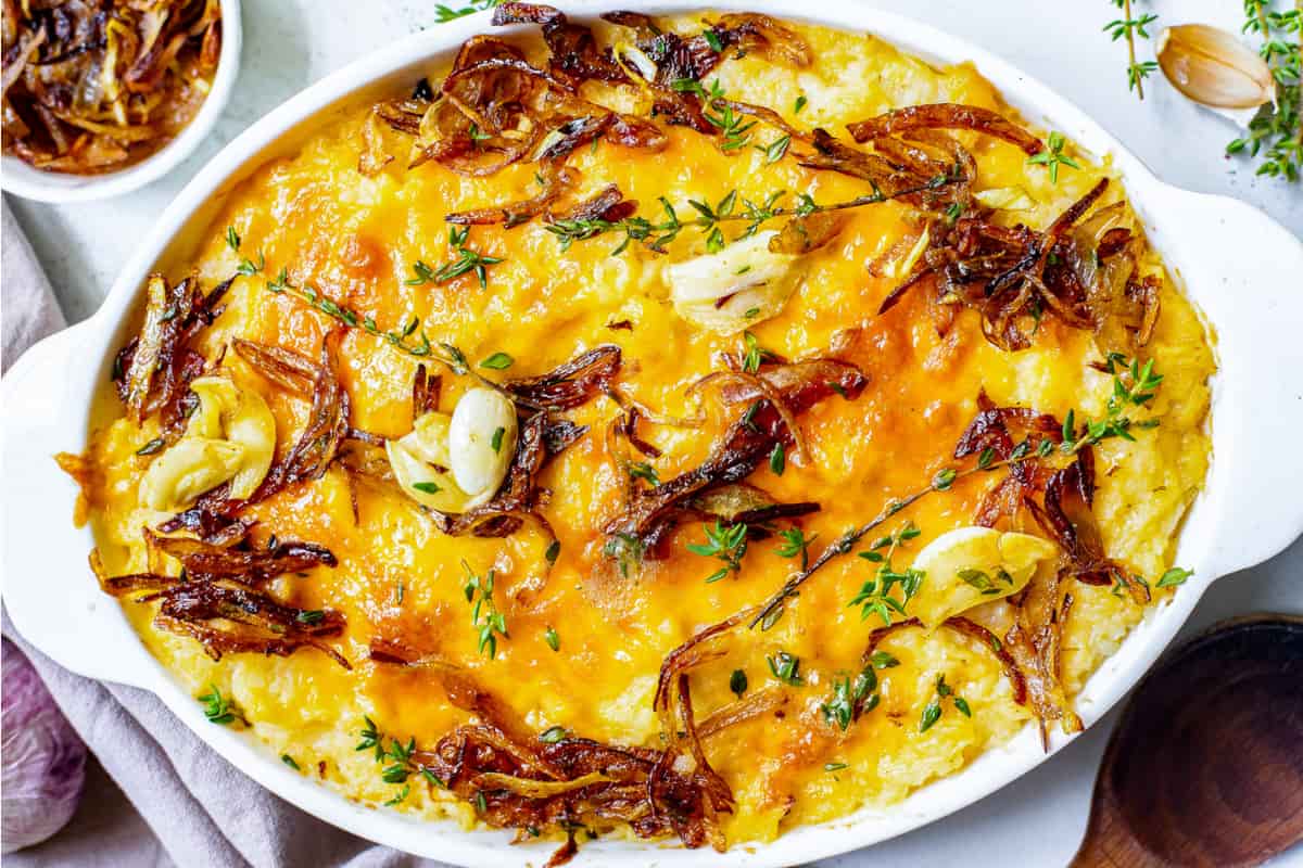 A dish of Cheesy Mashed Cauliflower.