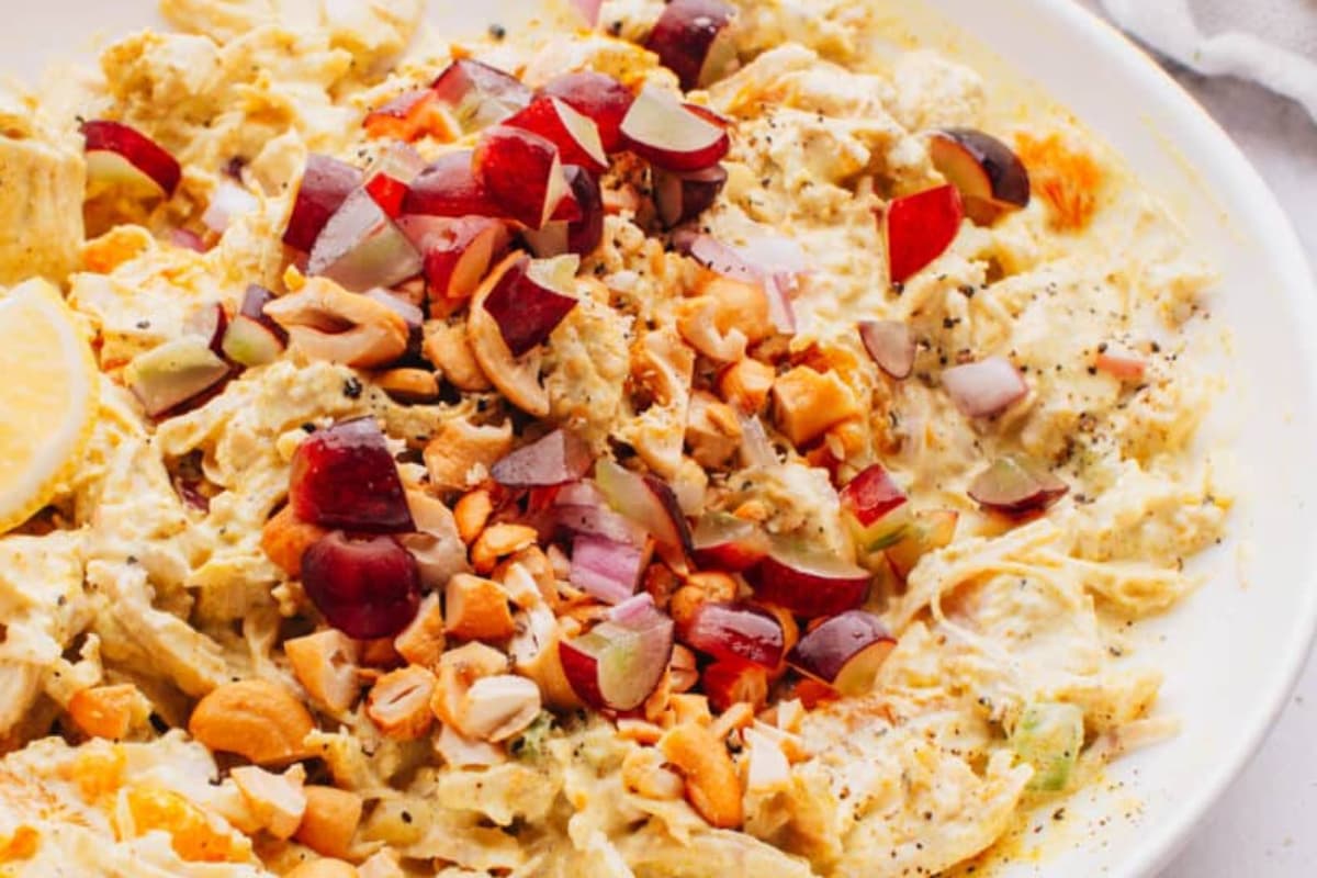 A plate of Curry Chicken Salad with Grapes.