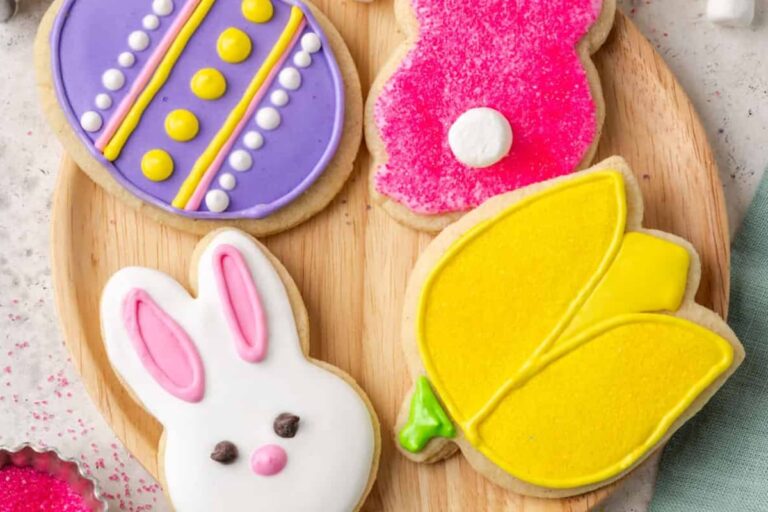 A plate of Easter Sugar Cookies.