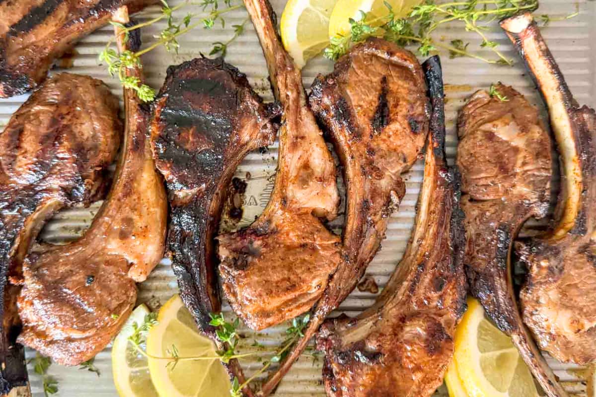 A tray of Grilled Lamb Chops.
