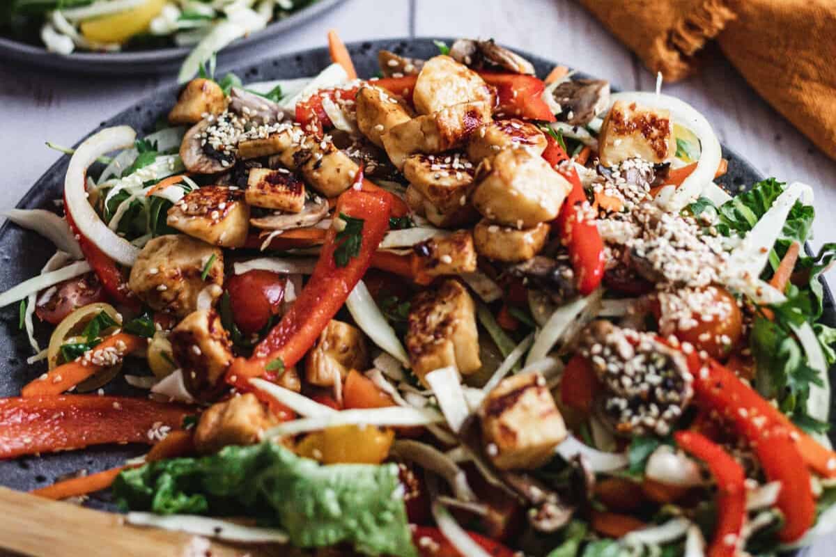 A plat of Copycat Fried Halloumi Salad.