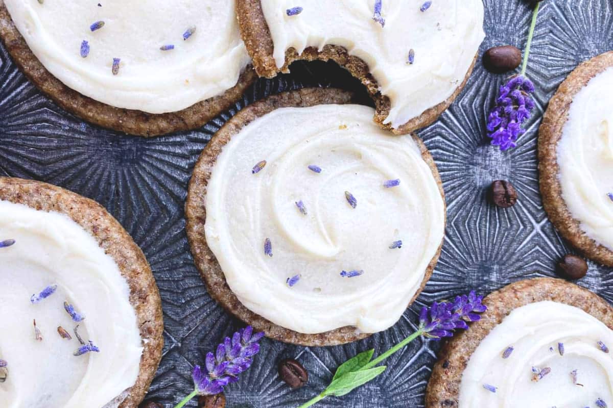 A dish of Honey Lavender Latte Cookies.