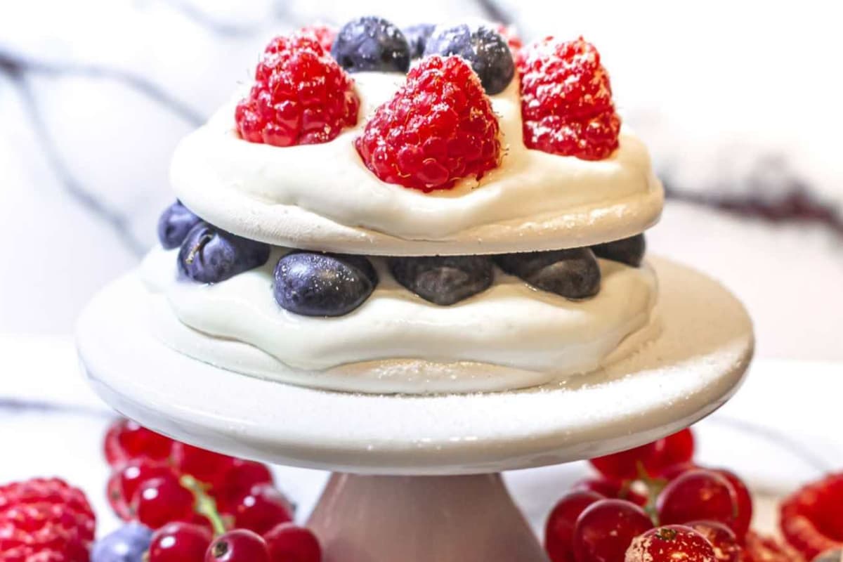 A plate of Sugar Free Mini Pavlova Cake.