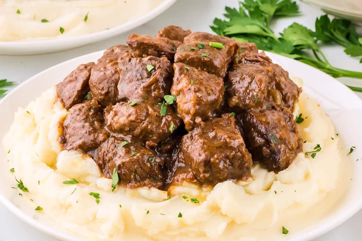 A dish of Crockpot Steak Bites.