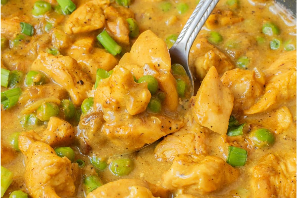 A dish of Chinese Chicken Curry.