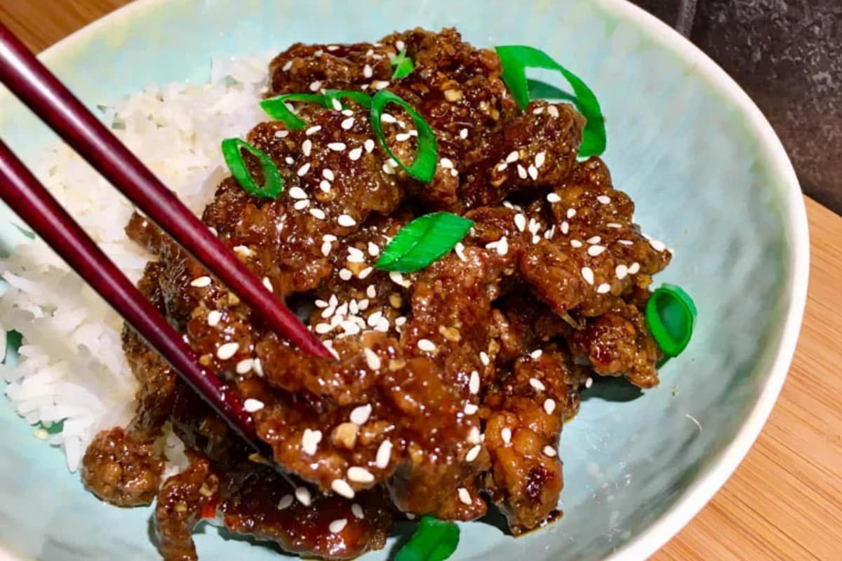 A plate of Crispy Honey Garlic Beef.