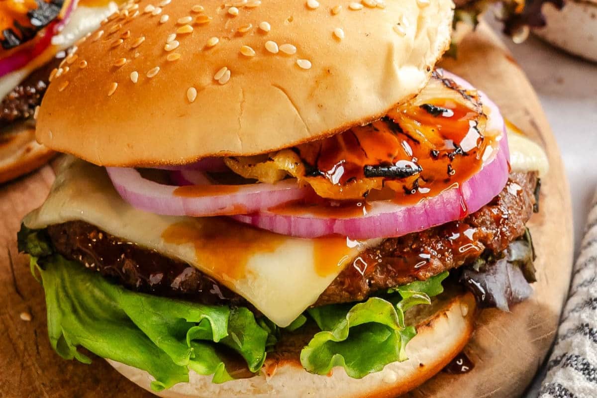 A plate of Aloha Burger Recipe.