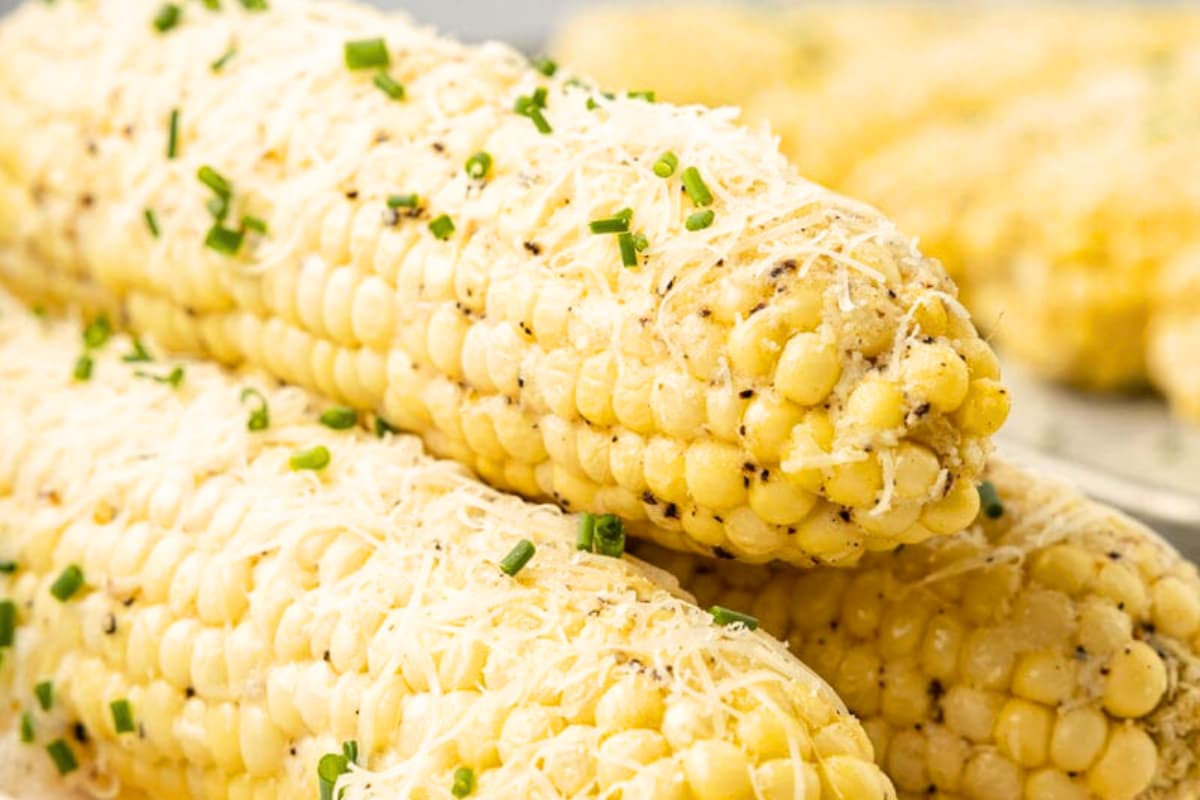 A plate of Parmesan Corn On The Cob.