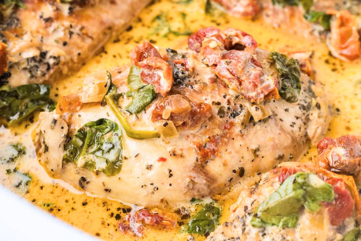 A dish of Crockpot Tuscan Chicken.