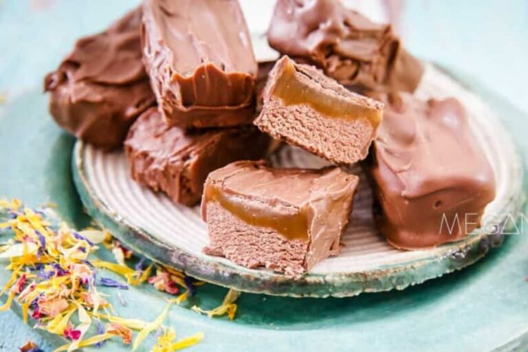 A plate of Keto Protein Mars Bar.