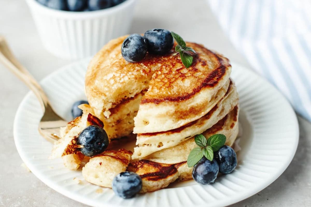 A plate of Fluffy Scratch Pancakes.