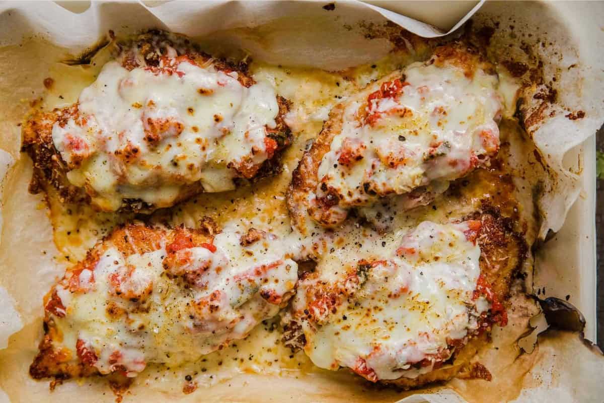 A dish of Chicken Piccata Milanese.