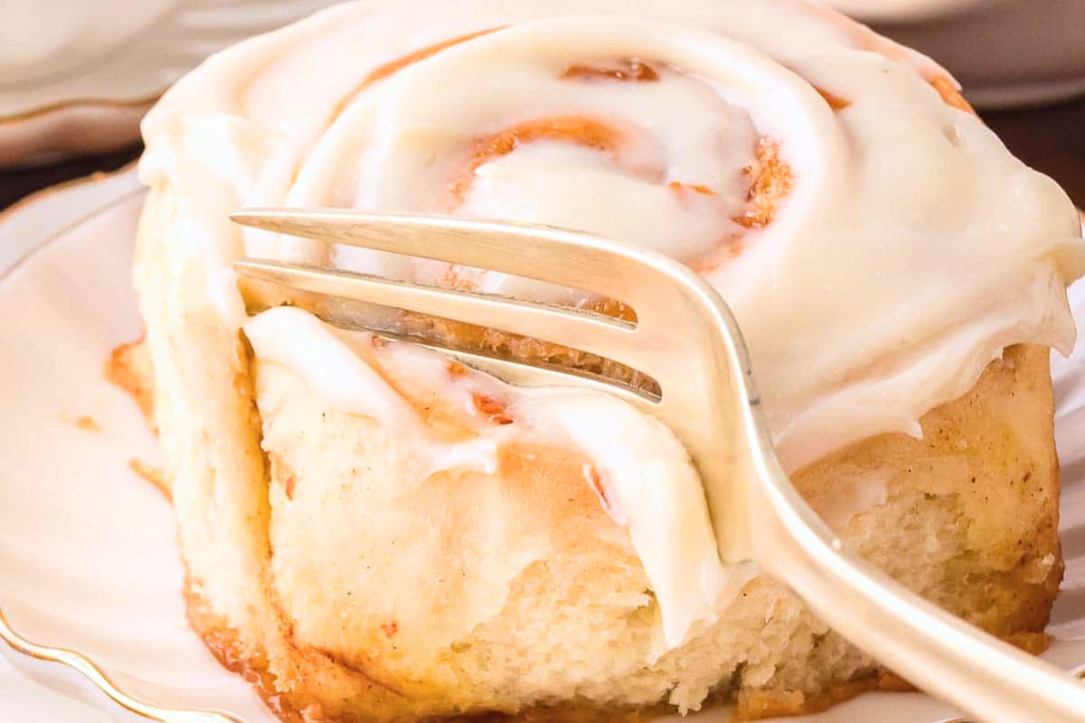 A plate of Carrot Cake Cinnamon Rolls.