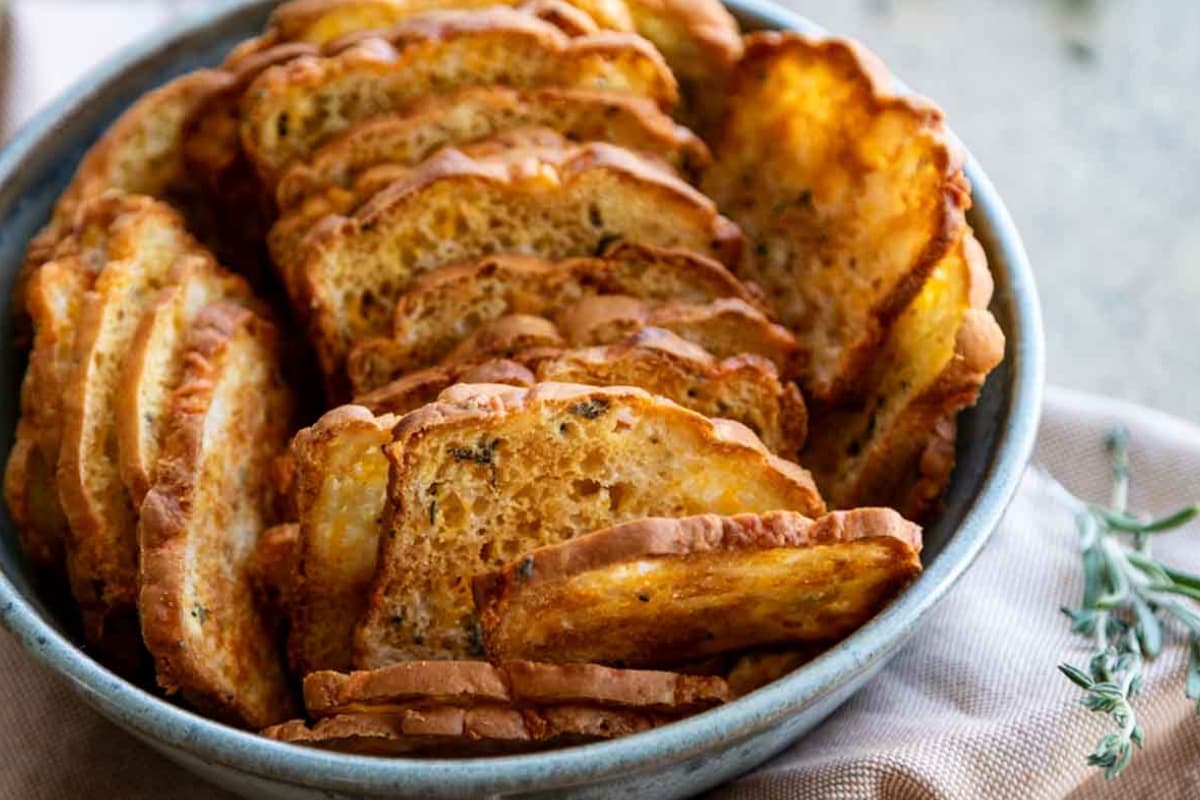 A dish of Homemade Cheese Crackers.