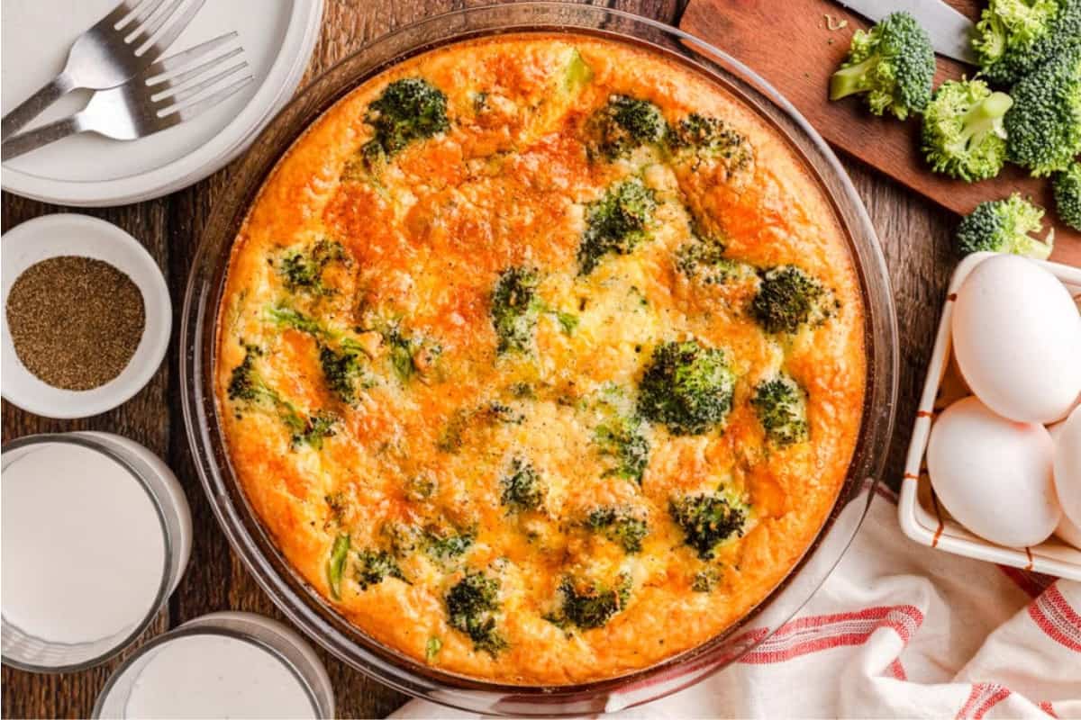 A dish of Crustless Ham and Cheese Quiche.