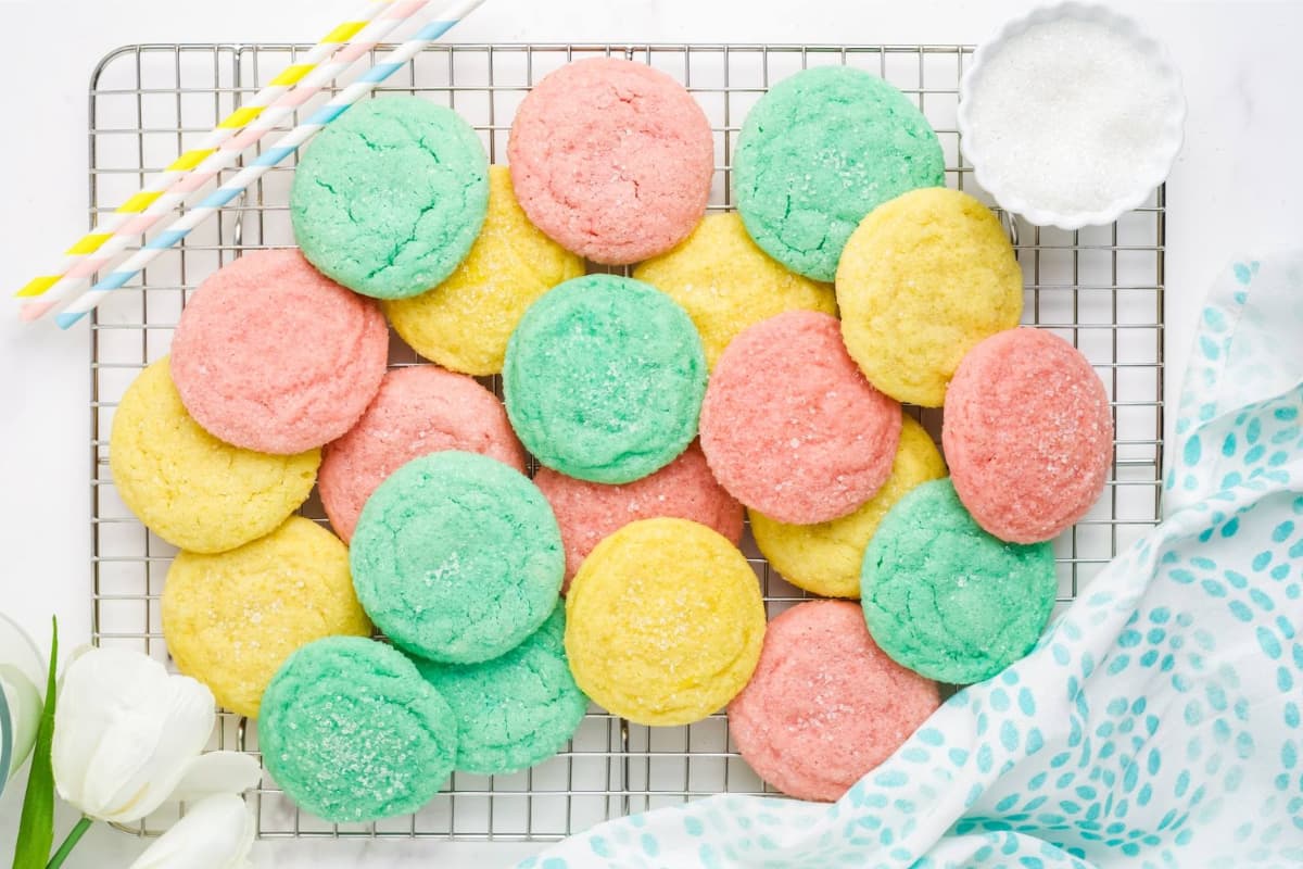A dish of Kool-Aid Cookies.