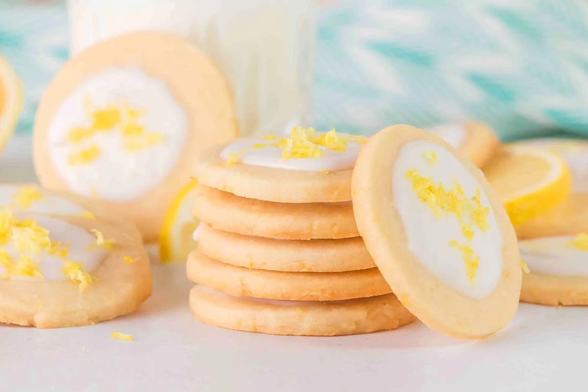 A plate of Lemon Shortbread Cookies.