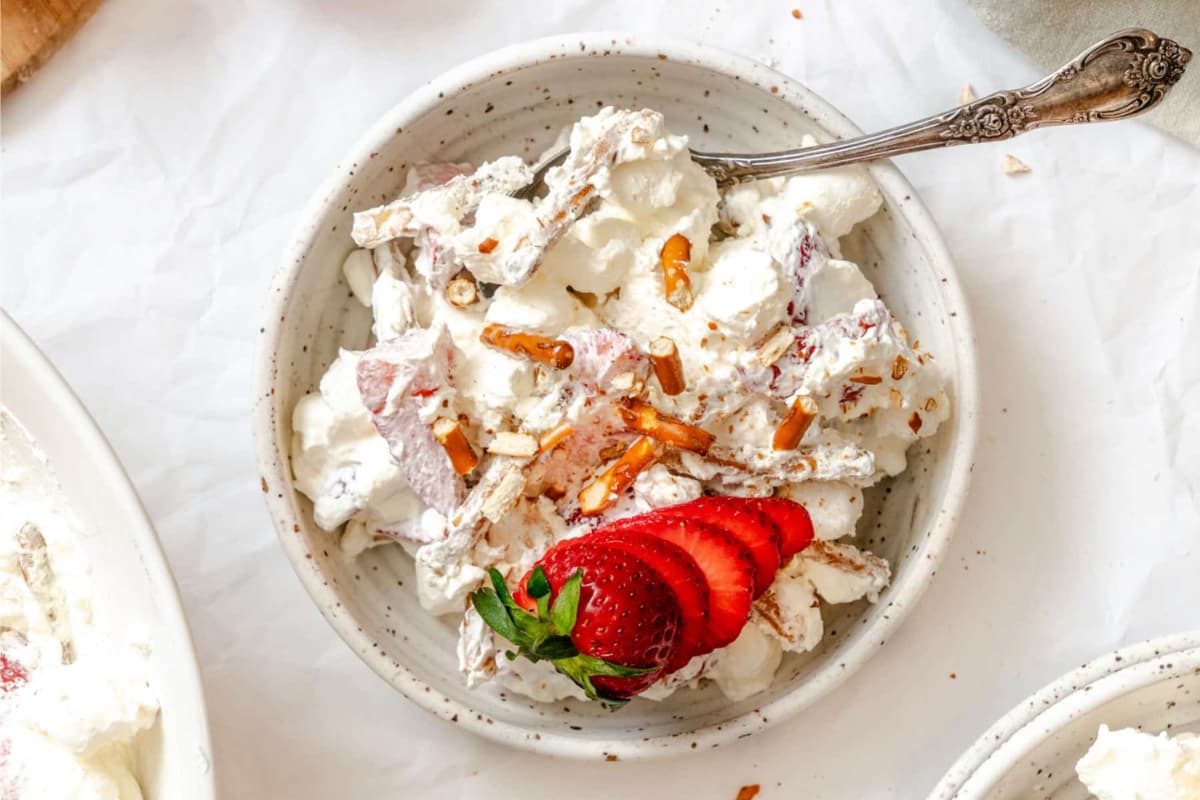 A dish of Strawberry Pretzel Fluff.