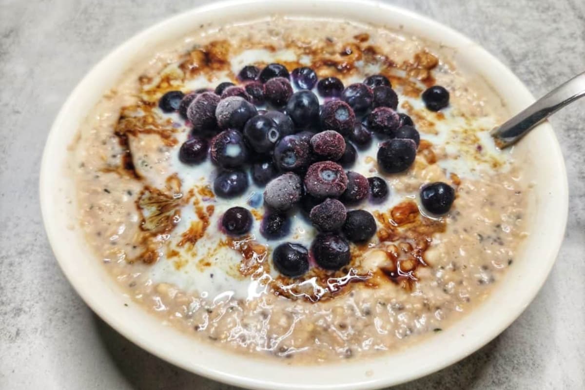 A dish of High-Protein Oatmeal.
