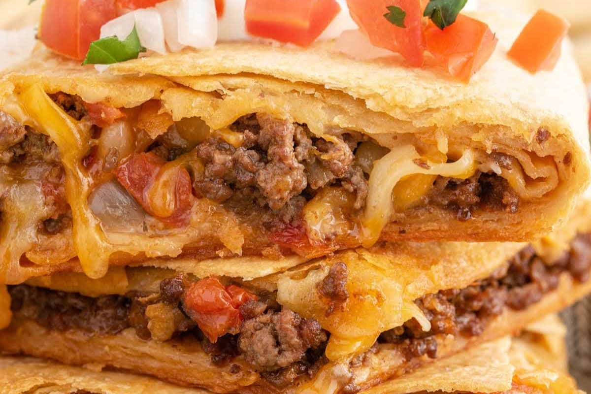 A plate of Sheet Pan Tacos.