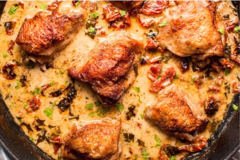 A dish of Creamy Chicken Thighs.