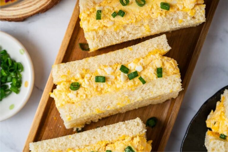A plate of Japanese Egg Sandwich.