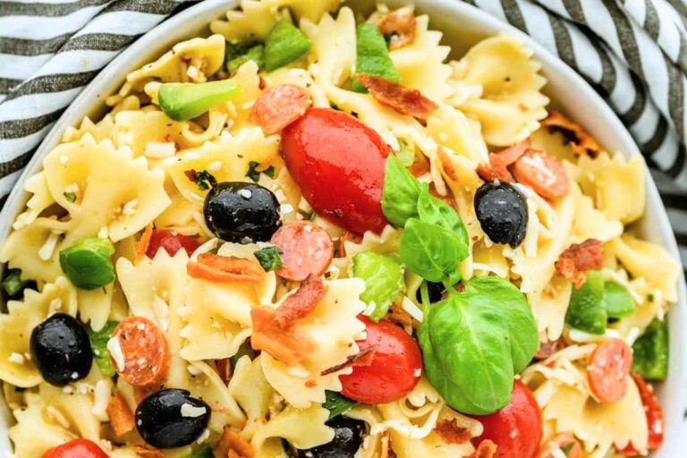 A dish of Pizza Pasta Salad.