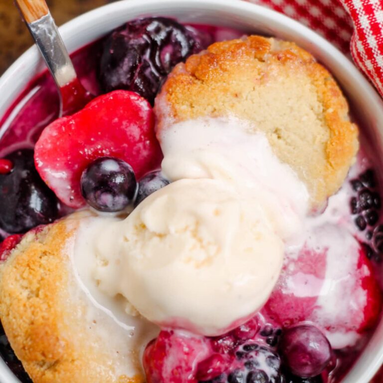 A dish of 2 ingredient berry cobbler.