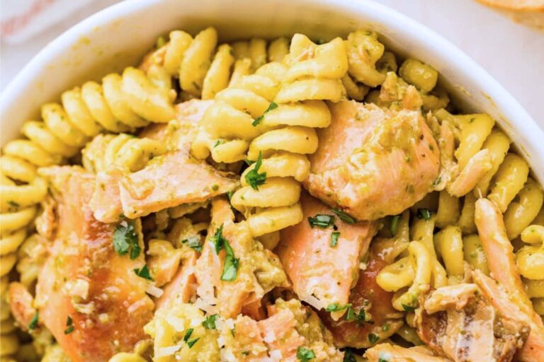 A dish of Creamy Salmon Pesto Pasta.