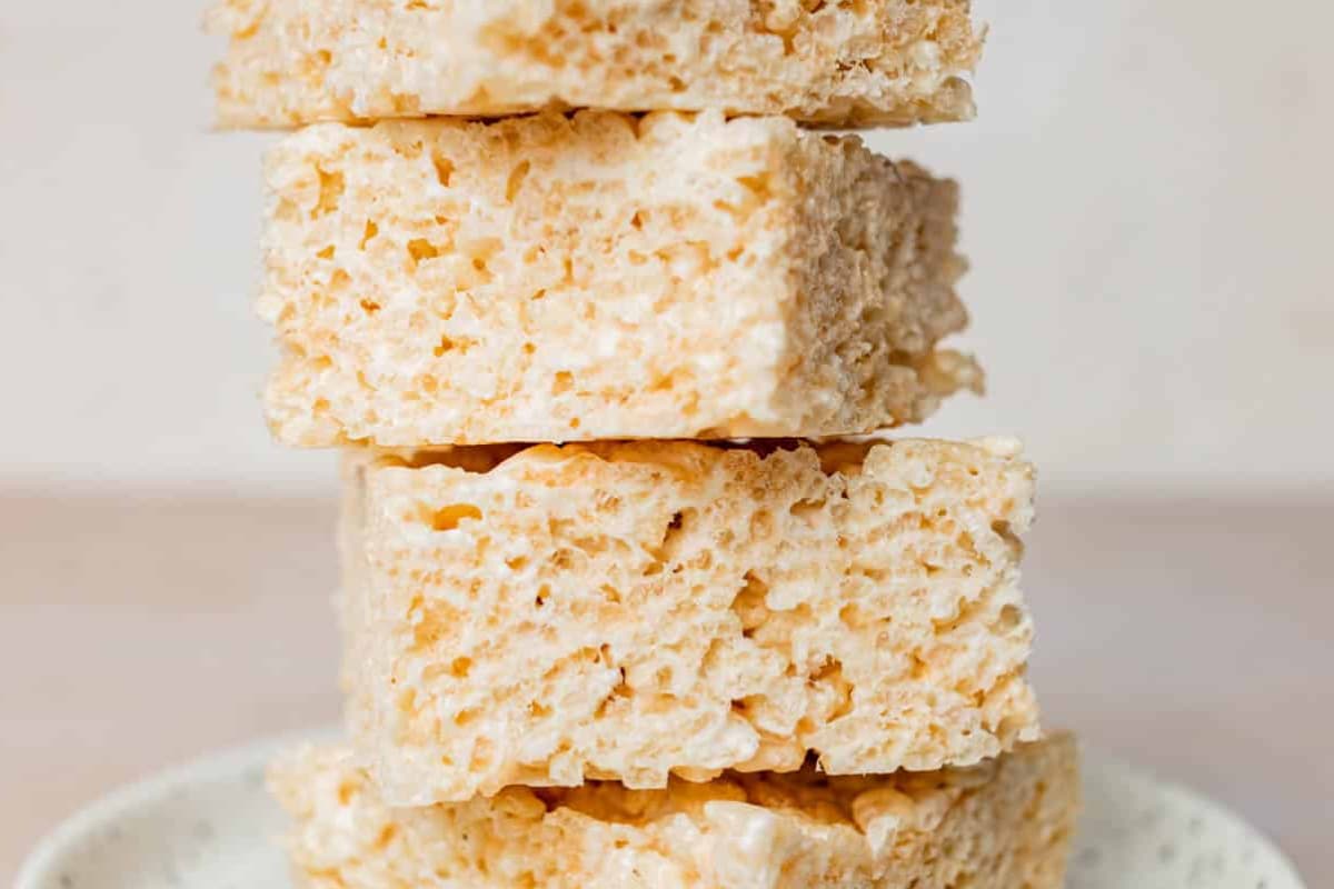 A plate of 4-Ingredient Rice Krispie Treats.