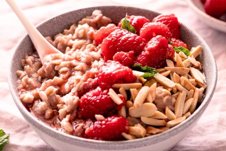 A dish of Raspberry Oatmeal.