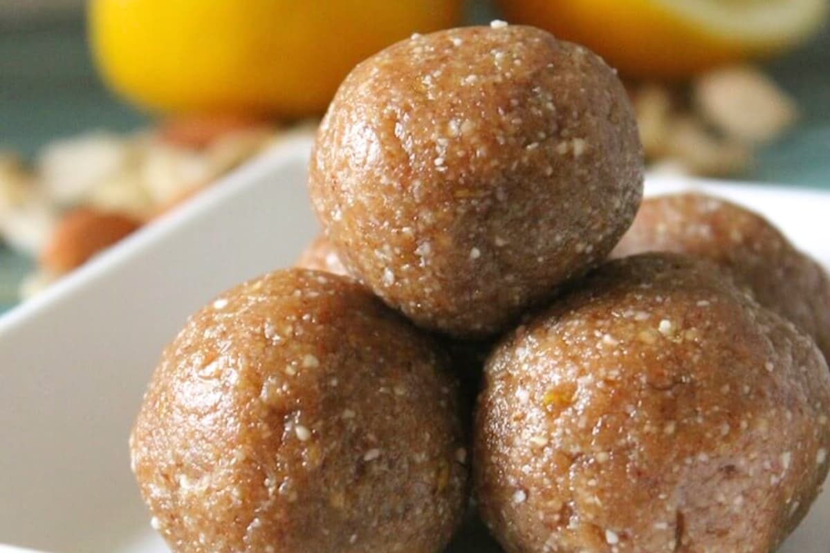 A dish of Raw Lemon Bites.