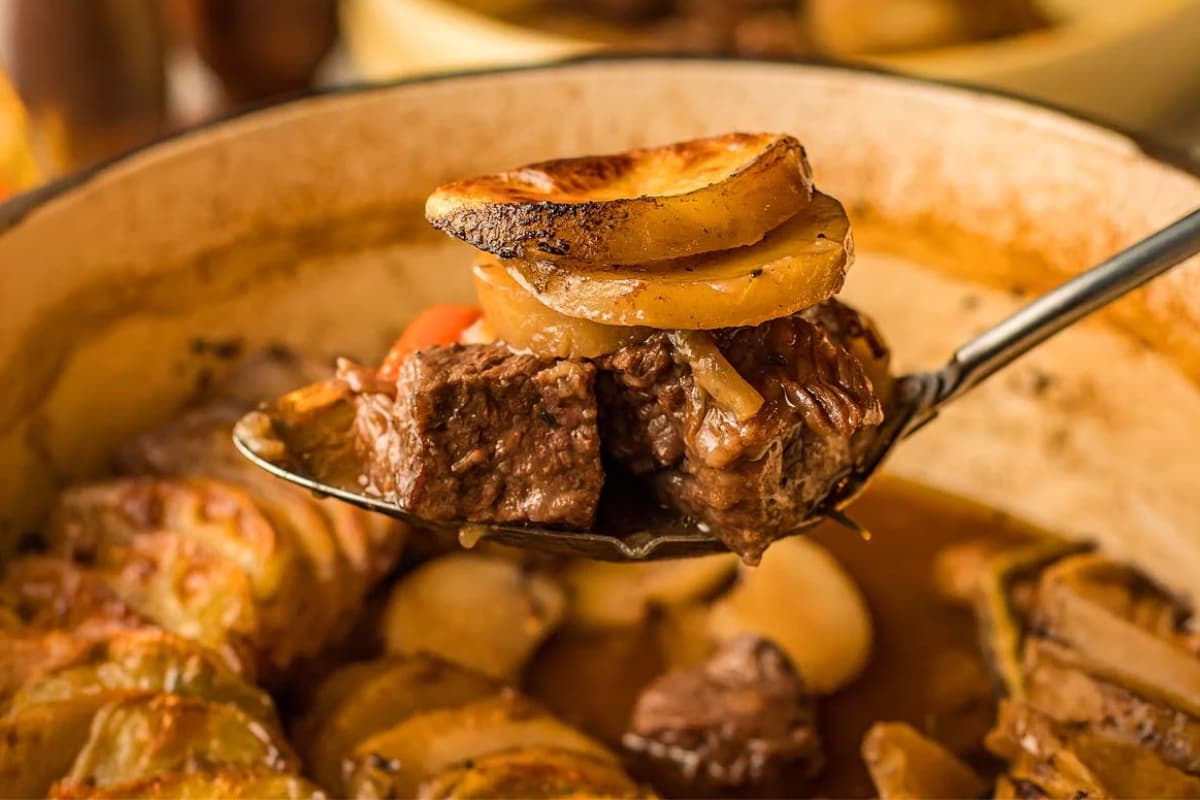 A dish of Beef and Potato Bake.