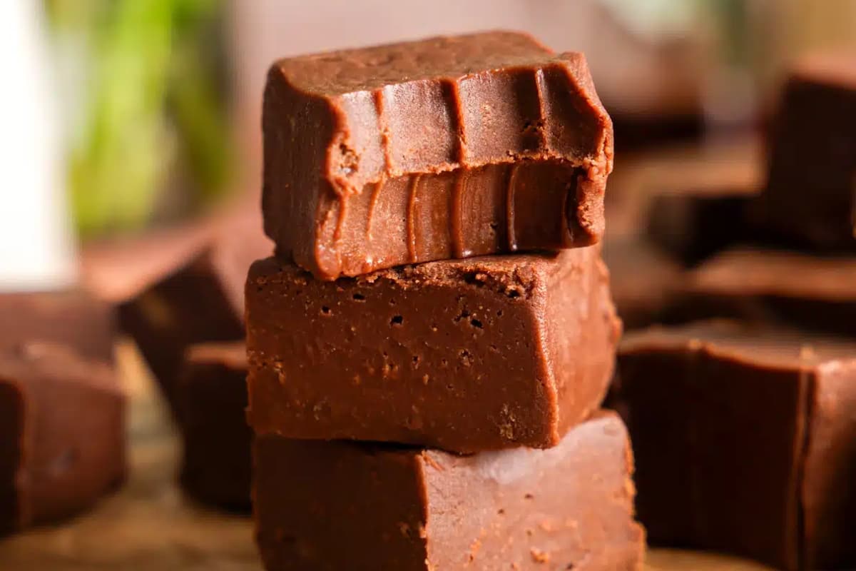 A dish of Healthy Protein Fudge Bar.