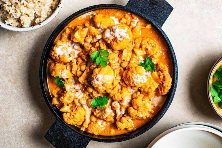 A dish of Cauliflower Tikka Masala.
