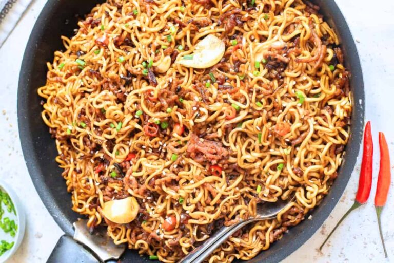 A dish of Spicy Garlic Beef Noodles.