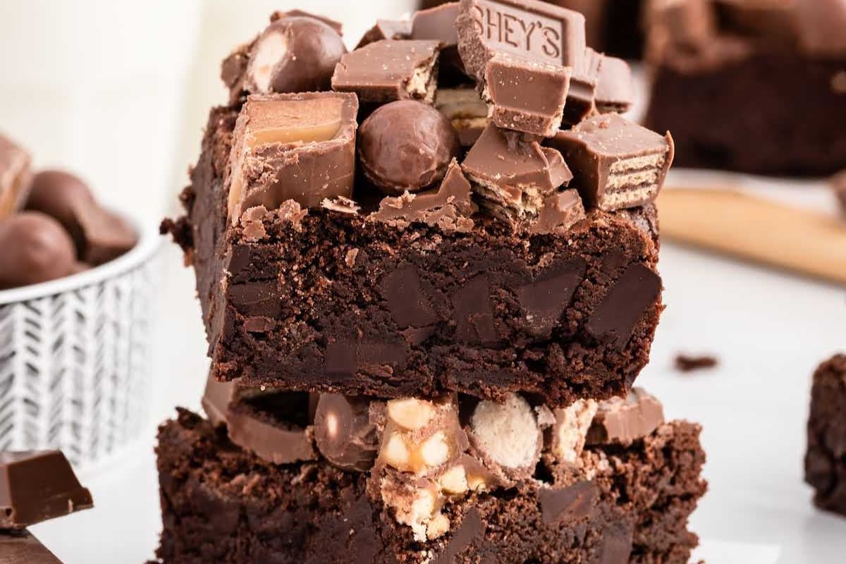 A dish of Candy Bar Brownies.