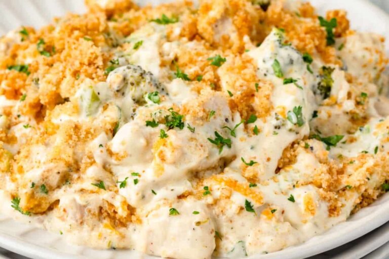 A dish of Chicken Divan.