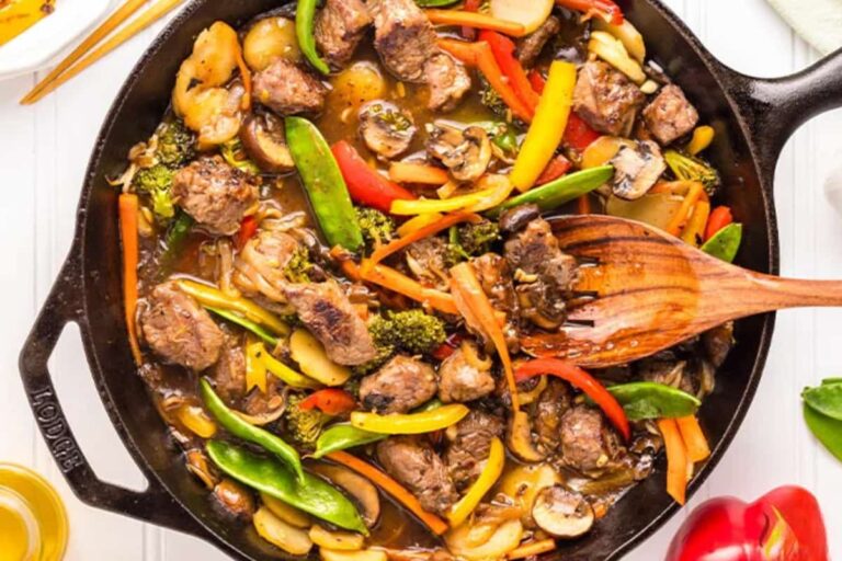 A dish of Beef and Vegetable Chop Suey.