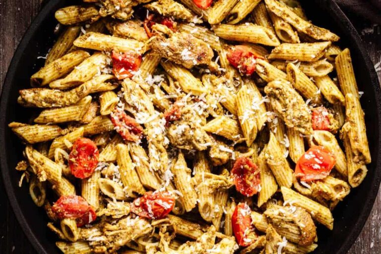 A dish of Pesto Chicken Pasta.