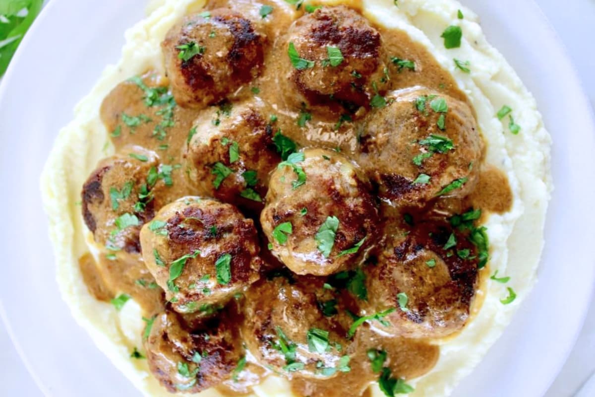 A dish of Low Carb Swedish Meatballs.